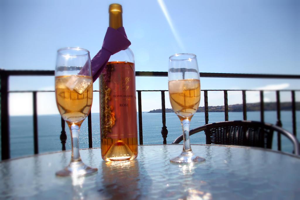 Sea View Apartments Sozopol Bagian luar foto
